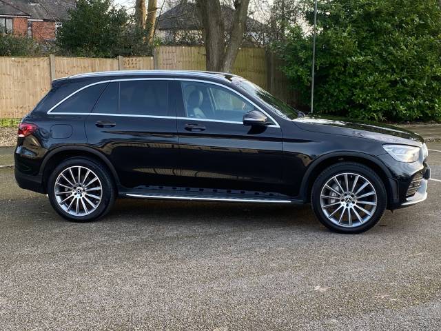 2022 Mercedes-Benz GLC 2.0 GLC 300e 4Matic AMG Line Premium 5dr 9G-Tronic